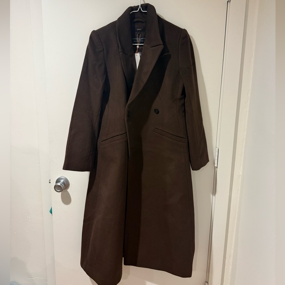 Quince Italian Wool Double-breasted Slouch Coat - Picture 8 of 11